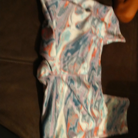 Pro player moisture wicking cropped yoga yoga pants - Picture 3 of 4